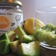 Ricetta maschera viso avocado limone miele